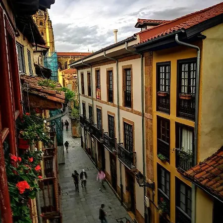 Al Lado De La Catedral Apartamento *